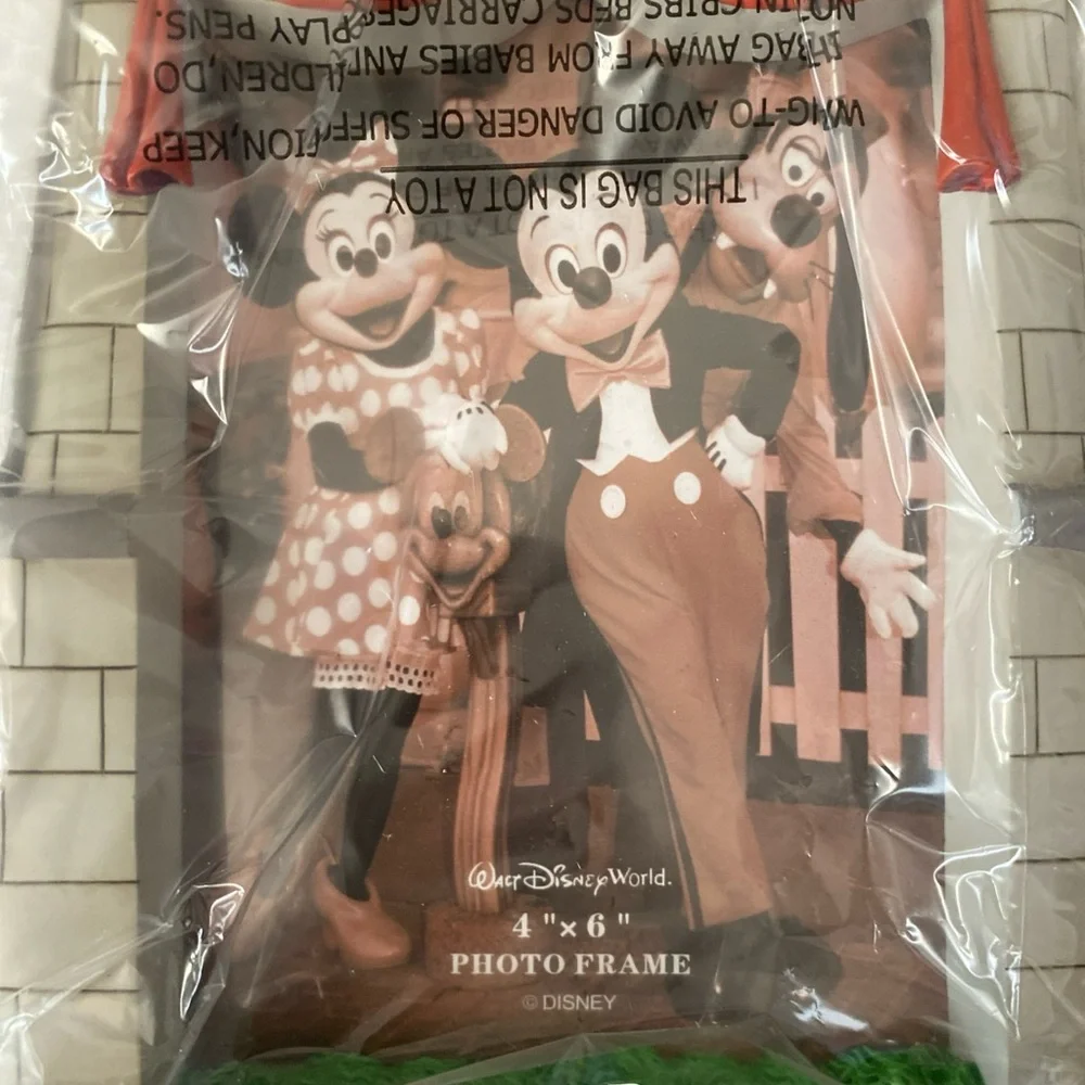 PWP WDW Disney Magic‎ Theme Park Tinker Hell Castle 4x6 Resin Picture Frame NEW